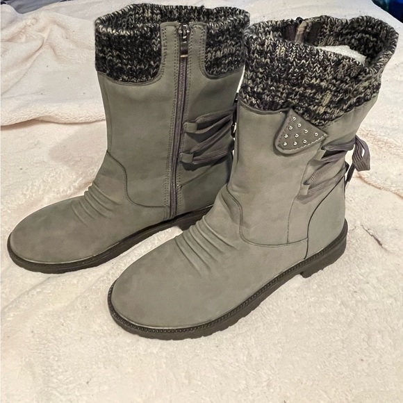 BUTITI Gray Knit Sock Accent Back Lace Boots - Picture 9 of 12